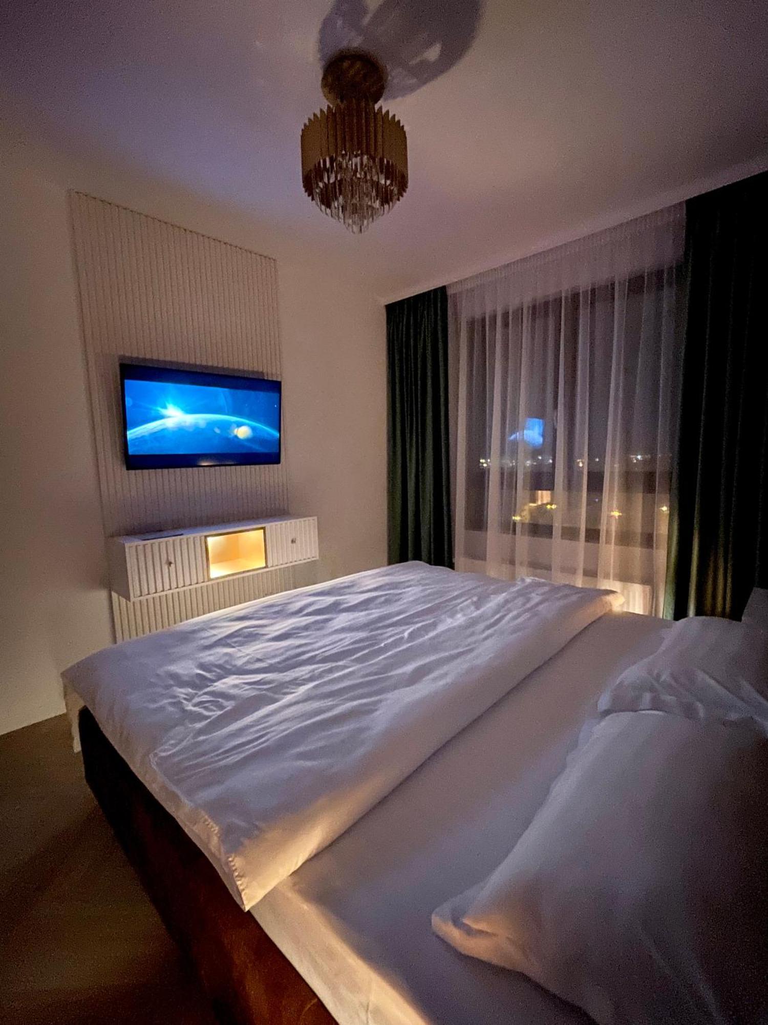 Lakeside Aparthotel Cluj-Napoca Eksteriør bilde